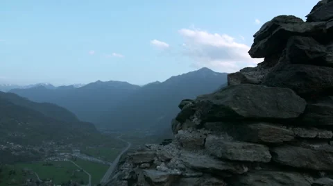 Castle ruins overlooking valley 스톡 동영상 62263353