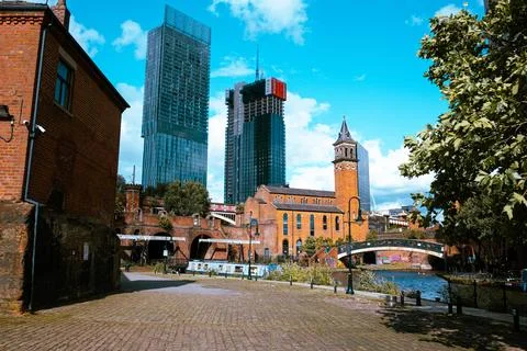 Castlefields Basin with Beetham tower Stock Photos