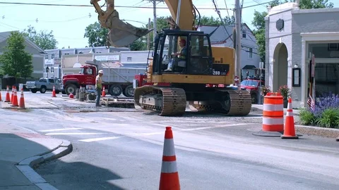 Cat Excavator Operating At Residential Construction Site  库存影片 76766746