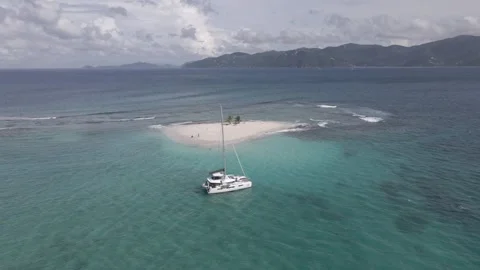Catamaran and private islands Stock Footage 246715182