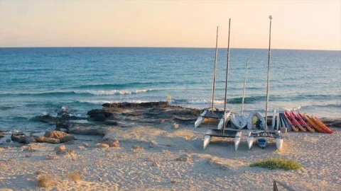 Catamaran facing the sea Video stock 123131452