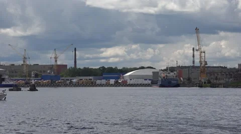 Catamaran passes by on the river Daugava, Riga, Latvia Vídeo Stock 65110064