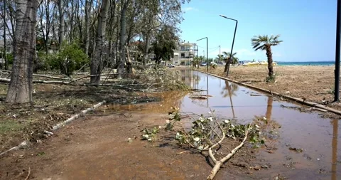 Catastrophe hurricane Typhoon Goni Philippines Tropical cyclone warning 動画素材 334647848