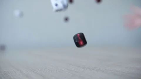 Catch the dice. 動画素材 129266009