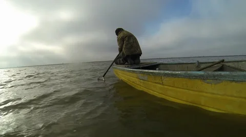 Catch Video stock 36558769