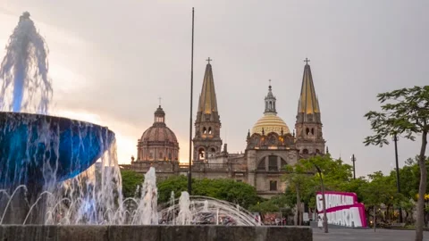 Catedral guadalajara time lapse Stock Footage 136064864
