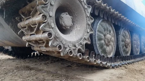 Caterpillars of the tank Video stock 105690852