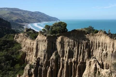 Cathedral Cliffs (or The Cathedrals) - eroded siltstone pillars in Canterbury 스톡 사진