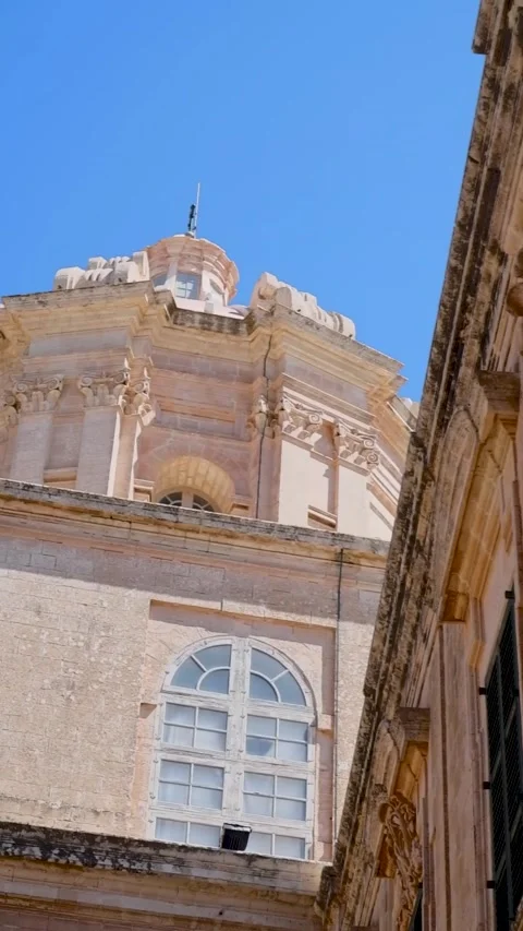 Cathedral, closeup drone view. Mdina city, Maltese island 스톡 동영상 293705363