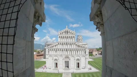 Cathedral facade and Leanin Tower. Piazza de Miracoli, Pisa, Tuscany, Italy Stock Footage 151895566