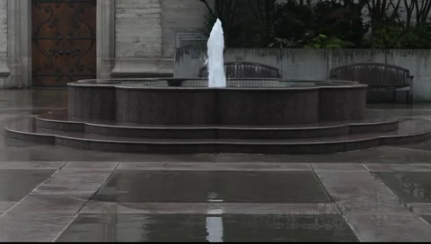 Cathedral Fountain 스톡 동영상 1543873