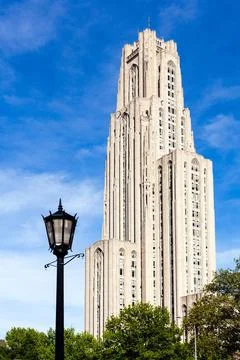 Cathedral of Learning in Pittsburgh Tower of the Cathedral of Learning at ... Stock Photos