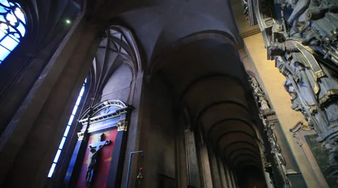 Cathedral of mainz indoor Stock-Footage 37311331
