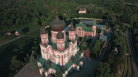 Cathedral of St. Pantaleon or St. Panteleimon in Feofania, Kyiv 스톡 동영상 157104016