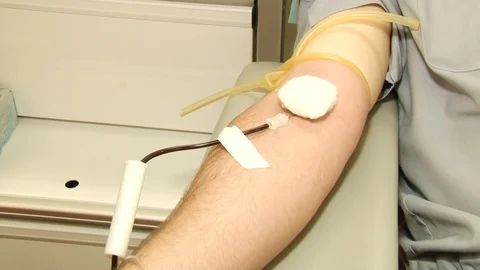 Catheter in hand Stock Footage 103188636