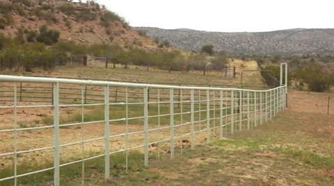 Cattle Corral in Field Vídeo Stock 4281174
