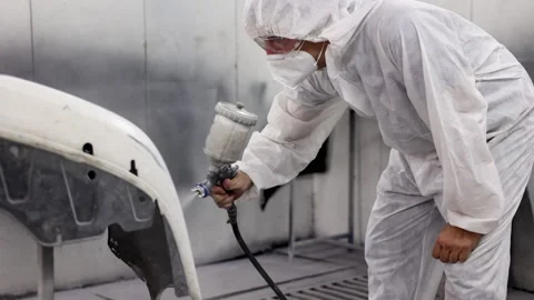 Caucasian middle age man using automobile bumper with metallic paint and va.. 스톡 동영상 246061534