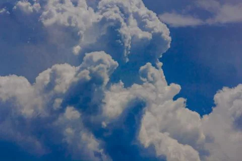 A cauliflower-shaped cloud formation 스톡 사진