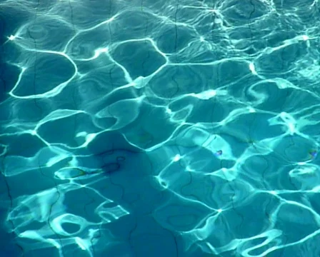 Caustic in the pool Video stock 734438