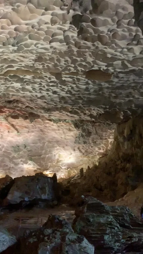 Cave in Halong Bay Video stock 344995975