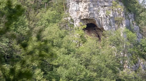 Cave in mountain Stock-Footage 58471057
