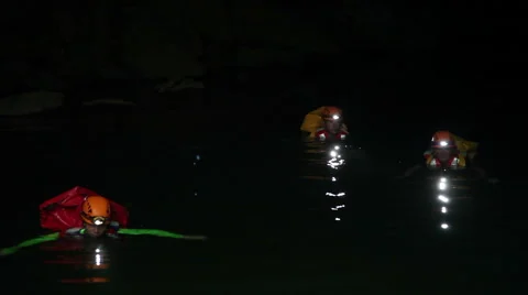 Caving 스톡 동영상 49062018