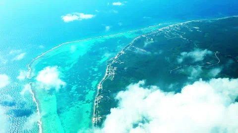 Cayman High Aerial Reef Vídeos de archivo 44105934