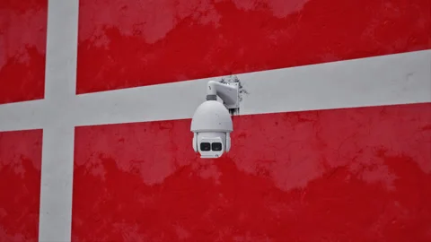 CCTV Security Camera And  Denmark Flag Printed Wall Vidéo 314788998