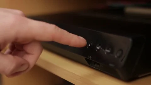 CD player, changing CD Stock Footage 72471485