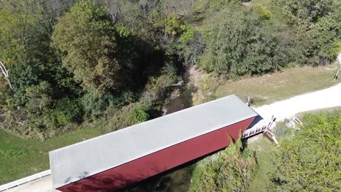 Cedar Covered Bridge in Madison County Iowa Vidéo 263863371