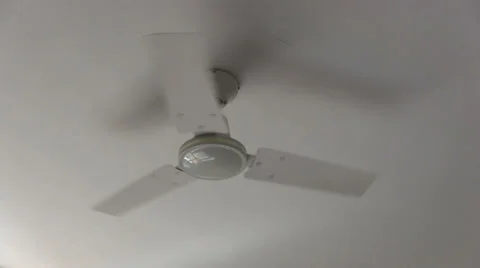 Ceiling fan. Stock-Footage 28814366