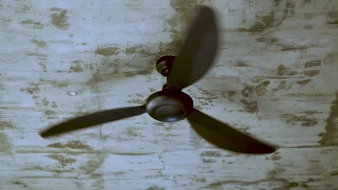 Ceiling fans that still function to cool the room and supporting air circulation 스톡 동영상 306527324
