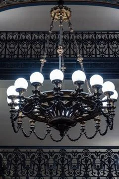 Ceiling lamps and architectural elements eclectic Beaux-Arts style of Secon.. 库存照片
