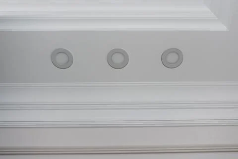Ceiling moldings in the interior, detail of a angular ceiling skirting 스톡 사진