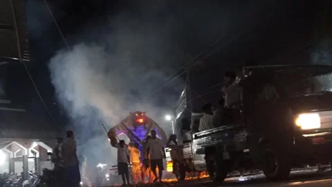 Celebrating takbir Stock Footage 330184219