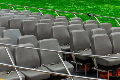 Celebration of St Patrick in Chicago with the river colored green for the f.. Stock Photos