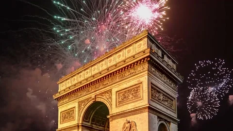 Celebratory fireworks over the Arc de Triomphe ( 4K, time lapse), Paris, France. Video stock 239666510