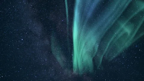 Celestial Harmonies Aurora and Milky Way Loop 8K Vídeos de archivo 340931617
