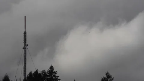 Cell Tower Clowdy Day 動画素材 150136959