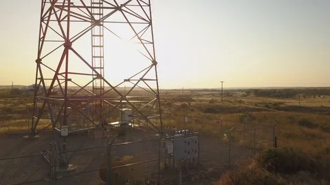 Cell Tower at Sunset - Drone - 4K  動画素材 125054298