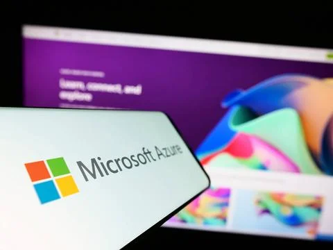  Cellphone with logo of cloud computing platform Microsoft Azure on screen... Foto stock