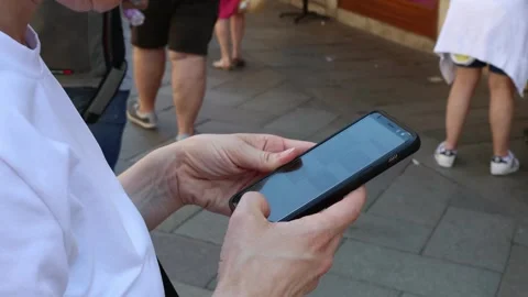 CELLULARE ROBY Vidéo 243579545