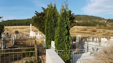 Cemetery in Bulgaria Vídeos de archivo 97206517