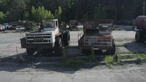 Cemetery of technology in the hone of the alienation of Chernobyl 스톡 동영상 155256576