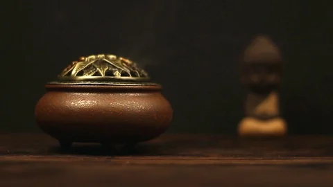 Censer with aromas 库存影片 89944381