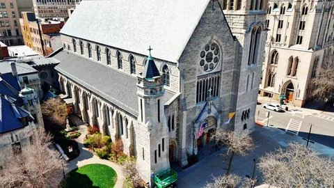 The Center of a City - Cathedral of the Immaculate Conception - Syracuse, NY 스톡 사진