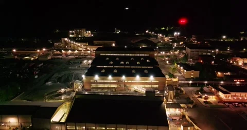 Central Building Of Large Refinery Processing Plant Night Aerial Orbit Factory 库存影片 300477154