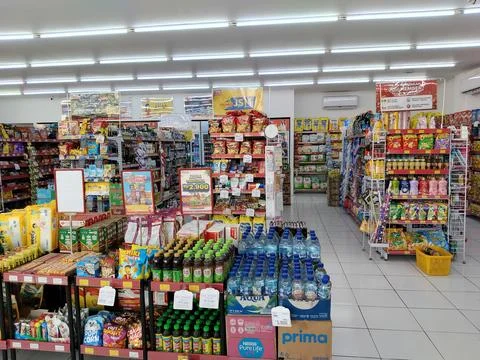 Central Java Indonesia 12 September 2026: Inside a local minimart showing  스톡 사진