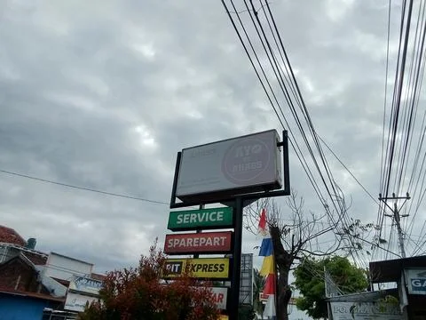 Central Java Indonesia 17 February 2025: AHASS motorcycle workshop, Honda Фото