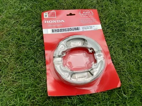 Central Java Indonesia 17 February 2025: Honda motorcycle parts, rear brakes. Foto stock